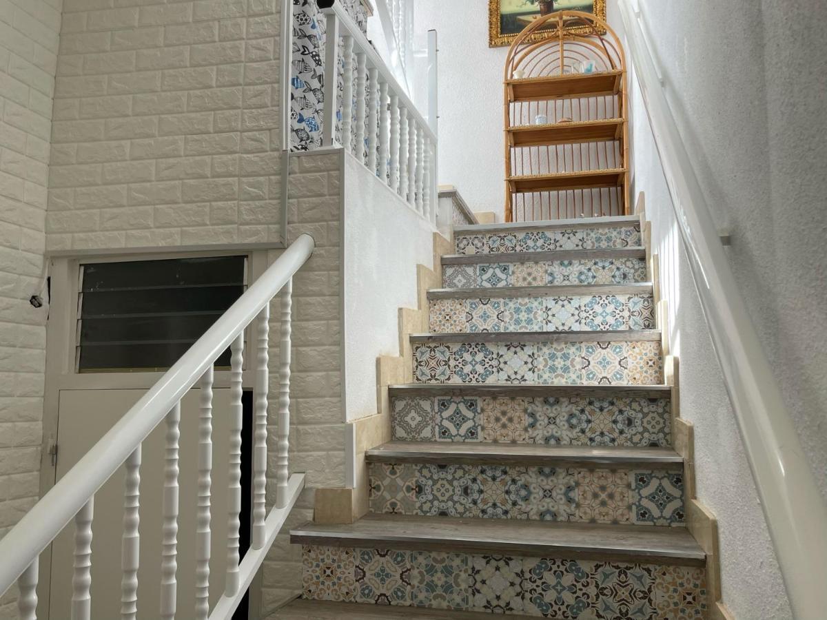 Villa Lleida 25, casa de poble amb àmplia terrassa à Sant Carlos de la Ràpita Extérieur photo