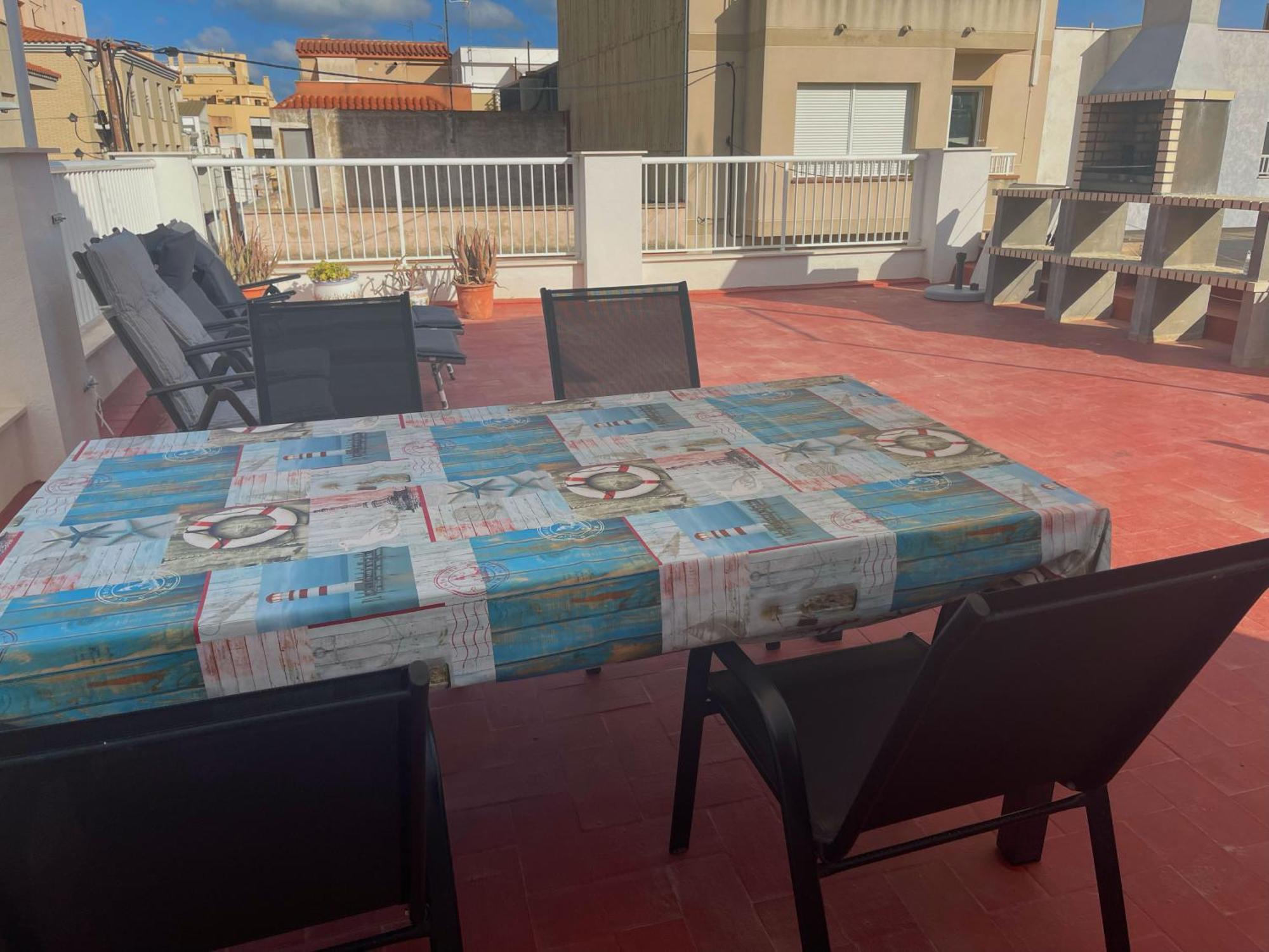 Villa Lleida 25, casa de poble amb àmplia terrassa à Sant Carlos de la Ràpita Extérieur photo